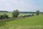 VT17 als OPB74265 Marktredwitz - Regensburg bei Letten kurz vor Reuth bei Rerbendorf.