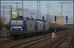 RBH 101 / 143 874-6, RBH 119 und kalt RBH 105 fuhren mit einem Kesselwagenzug am 20.02.2011 durch den Bahnhof Berlin Sch�nefeld Flughafen
<br><br>
- Update: ++ 08.2018 bei Fa. Bender, Opladen
