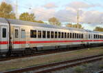 1. Klasse IC Wagen am Morgen des 14.09.2024 im Rostocker Hbf.