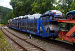 Offener vierachsiger (2 x zweiachsiger) Doppelstock-Autotransportwagen 25 80 4363 222-7 D-TRFSA der Gattung Laaers, der spanischen DB Tochter Transfesa Logistics S.A., beladen mit Autos der bekannten