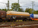   Vierachsiger Drehgestell-Druckgaskesselwagen (wärmeisoliert) der Gattung Zagkks, 33 80 7809 814-6 D-BASF, der BASF mit dem Ladegut Ethylenoxid mit Stickstoff (Gefahrgutnummer 263/1040 am