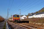 Der CFL Triebzug Z 2013 braust am 21.01.2019 durch das Alzettetal in der N�he von Rollingen/Mersch.