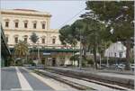 Neben dem Bahnhof von Taormina Giradina gehört für mich auch der Bahnhof von Agrigento zu den besonders schönen Bahnhöfen von Sizilien (bzw.