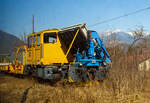 Ein ehemaliger SBB Baudiensttraktor vom Typ Tm III (Autocarrelli con gru Tm III) IT-RFI 151094-5 der Italienischen Firma Recuperi srl., ex SBB Tm III 9509 (Ausführung mit Ladebühne und Kran)