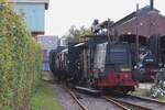 Und Nachmittags am 14 Oktober 2023 hat sich die MBD 368 mit Gúterwagen verschoben in Haaksbergen, is die Sonne tatsachlich abgefahren...