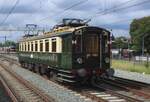 Am Nachmittag von 8 Juni 2024 durchfahrt Blokkendoos 9002 Hilversum auf den Weg nach Utrecht-Maliebaan.