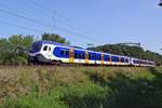 NS 2514 durcheilt Tilburg Oude warande am 30 Juli 2019.