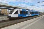 Arriva Blauwnet 24 steht am 28 Februar 2025 als RB nach Oldenzaal über Lochem in Zutphen abfahrtbereit.