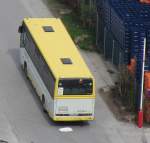 wien-oebb-postbus-gmbh/189193/renault-ares-auf-dem-weg-zum Renault Ares auf dem Weg zum Bhf. Brixlegg am 4.4.2012.