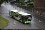 wien-oebb-postbus-gmbh/512977/ein-man-a21-lions-city-vom Ein MAN A21 LIONS CITY vom Postbus mit Totalwerbung für den 'frisch-saftig-steirisch' Apfel unterwegs beim Schienenersatzverkehr.