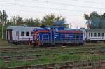 DIESELLOKOMOTIVEN IN POLEN  P.K.P INTERCITY SM42-506 anlässlich einer Rangierfahrt am späten Abend im Bahnhof KRAKOW PLASZOW am 21.