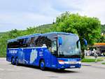SETRA 416 GT-HD von BRANDNER Reisen aus der BRD am 16.5.2013 in Krems.