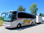 Alle/323866/mercedes-tourino-von-gfrerer-reisen-aus MERCEDES TOURINO von GFRERER Reisen aus der BRD im August 2013 in Krems.