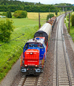   Die SBB Cargo Am 843 092-8 (eine modifizierte Vossloh MaK 1700) fhrt am 17.06.2016 mit einem kurzen Gterzug durch Bietingen in Richtung Schaffhausen.