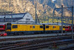 Die RhB Gmf 4/4 23401 „Surselva“ (D1), ex Gmf 4/4 28701, gekuppelt mit der RhB Gmf 4/4 23404 „Bernina“ (D4), ex Gmf 4/4 28704, vierachsige dieselelektrische