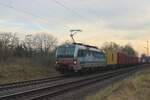 SBBCI 193 110 zieht ein KLV bei Kaarst zwischen Neuss unf Krefeld am 22 Jänner 2025.