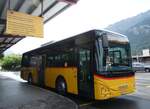 (276'738) - Flck, Brienz - Nr. 27/BE 868'727/PID 11'669 - Iveco am 15. Juni 2025 in Meiringen, Postautostation