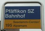 (135'825) - PostAuto-Haltestellenschild - Pfffikon SZ, Bahnhof - am 5.
