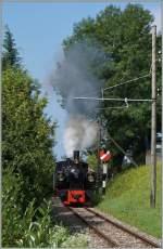 Beim Einfahrtsignal von Blonay dampft die G 2x 2/2 Richtung Chamby.