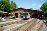 Im Museumsareal in Chaulin der Museumsbahn Blonay–Chamby am 27.05.2023, von links nach rechts:  •	Der Te 2/2 926 ex VBZ (Verkehrsbetriebe Zrich) Schienentraktor Xe 2/2 – 1926, ex Xe