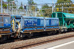 Vierachsiger zweimuldiger offener Drehgestell-Sch�ttgutkippwagen mit elektrohydraulischer Bet�tigung (Zweiseiten-Kastenkipper), 33 85 6770 530-0 CH-MBC, der Gattung Fans-u, der MBC SA (Transports de la r�gion Morges–Bi�re–Cossonay, ex BAM - Compagnie du Chemin de fer Bi�re–Apples–Morges am 07 September 2023 im Bahnhof Morges, hier beladen mit Aushubmaterial-

Der zweimuldige Drehgestell-Sch�ttgutkippwagen ist f�r den Transport von feuchtigkeitsunempfindlichen Sch�ttg�tern wie z.B. Splitt, Kies, Schotter, erdfeuchtem Sand, Bodenaushub oder Bauschutt vorgesehen. Der Wagen besitzt einen elektrohydraulischen Kippantrieb.

TECHNISCHE DATEN (laut Anschriften):
Spurweite: 1.435 mm (Normalspur)
Achsanzahl: 4 in zwei Drehgestellen
L�nge �ber Puffer: 12.740 mm
Drehzapfenabstand: 7.700 mm
Achsabstand im Drehgestell: 1.800 mm
Laufraddurchmesser: 920 mm (neu)
Laderaum: 2 x 20,0 m� = 40,0 m�
Entlade Kippwinkel: 55�
H�chstgeschwindigkeit: 100 km/h (beladen) / 120 km/h (leer)
Maximales Ladegewicht: 61,4 t (ab Streckenklasse D3)
Eigengewicht: 28.520 kg
Kleinster befahrbarer Gleisradius: R 45 m
Bremse: Frein O-GP-A (LL)
Bremssohle: IB 116
Intern. Verwendungsf�higkeit: RIV

Bedeutung der Gattung Fans-u:
F = Offener G�terwagen in Sonderbauart
a = Mit 4 Achsen
n = Tragf�higkeit �ber 60 t
s = H�chstgeschwindigkeit 100 km/h
u = Elektro-hydraulische Kippvorrichtung
