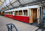 Der RhB 1.Klasse Salonwagen As 1154 (ex Schnellzugwagen A 1154, ex A4 1154, ex A4 54), ausgestellt im Verkehrszentrum des Deutschen Museums in Mnchen (Theresienhhe), hier am 16.06.2018.