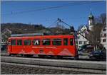 Die Bergbahn Rheineck Walzenhausen mit der Spurweite von 1200 mm besitzt nur ein einziges Fahrzeug, den BDe 1/2 N° 1  Liseli , und der ist hier bei der Ankunft in Rheineck zu sehen.