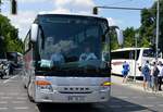 Setra S 415 GT-HD von Nissen und Sohn, Kfz- und Reisedienst aus L�wenstedt, Schleswig-Holstein bei der Bus Demo in Berlin am 17.06.2020.