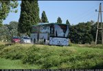 Ein MERCEDES INTOURO €6 von Postbus im VOR REGIO Design unterwegs beim SEV zwischen Fischamend und Wolfsthal.