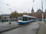 GVBA TW 2146 Middentoegangsbrug Centraal station Amsterdam 19-11-2014.