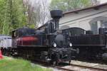 Kaffeemolen 310 076 steht am 11 Mai 2024 ins Eisenbahnmuseum von Luzna u Rakovnika.