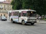 PAZ 3205 Schlbus Prospekt Svobydy, Lviv 09-06-2011.