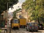 LKP (Львівське комунальне підприємство) Lviv Elektro Trans Strassenbahn 1066 Tatra KT4SU Baujahr 1984. Ivana Gonty Strasse, Lviv 10-08-2024.

LKP (Львівське комунальне підприємство) Lviv Elektro Trans tram 1066 Tatra KT4SU bouwjaar 1984. Ivana Gonty straat, Lviv 10-08-2024.